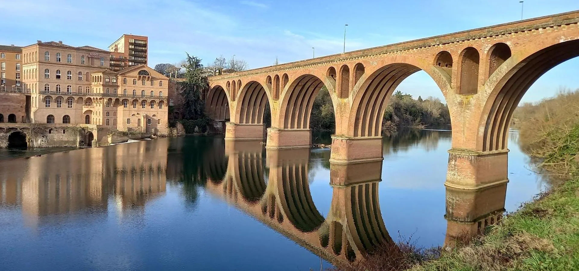 Gite Au Bord Du Tarn Avec Ponton Et Spa Marssac-sur-Tarn 0*,